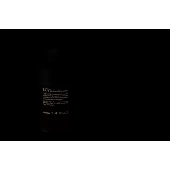 Davines - Cremă de păr anti-frizz - LOVE Smoothing Perfector-1