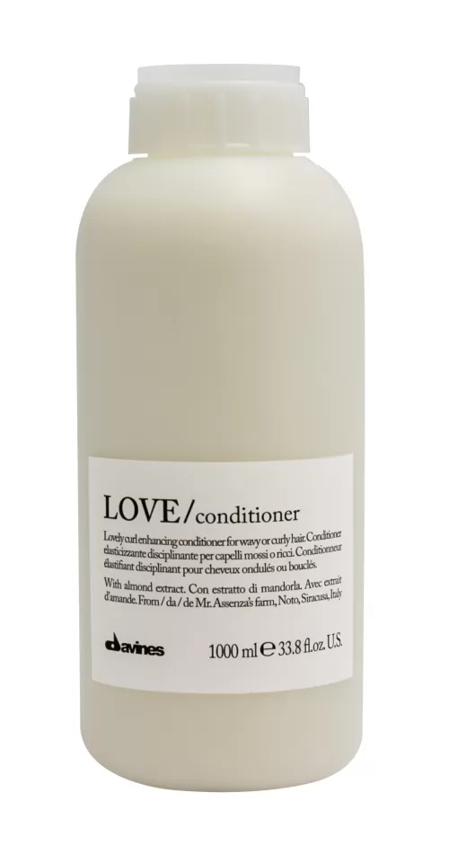 24-Davines---Balsam-pentru-par-ondulat-sau-cret---Love-Curl-Conditioner